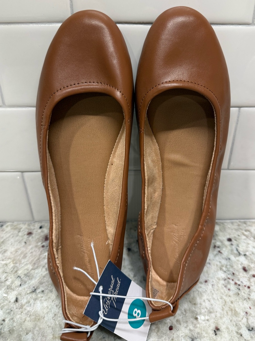 Universal Thread Women's Brown Ballet Flats Size 8 NWT - Picture 2 of 9